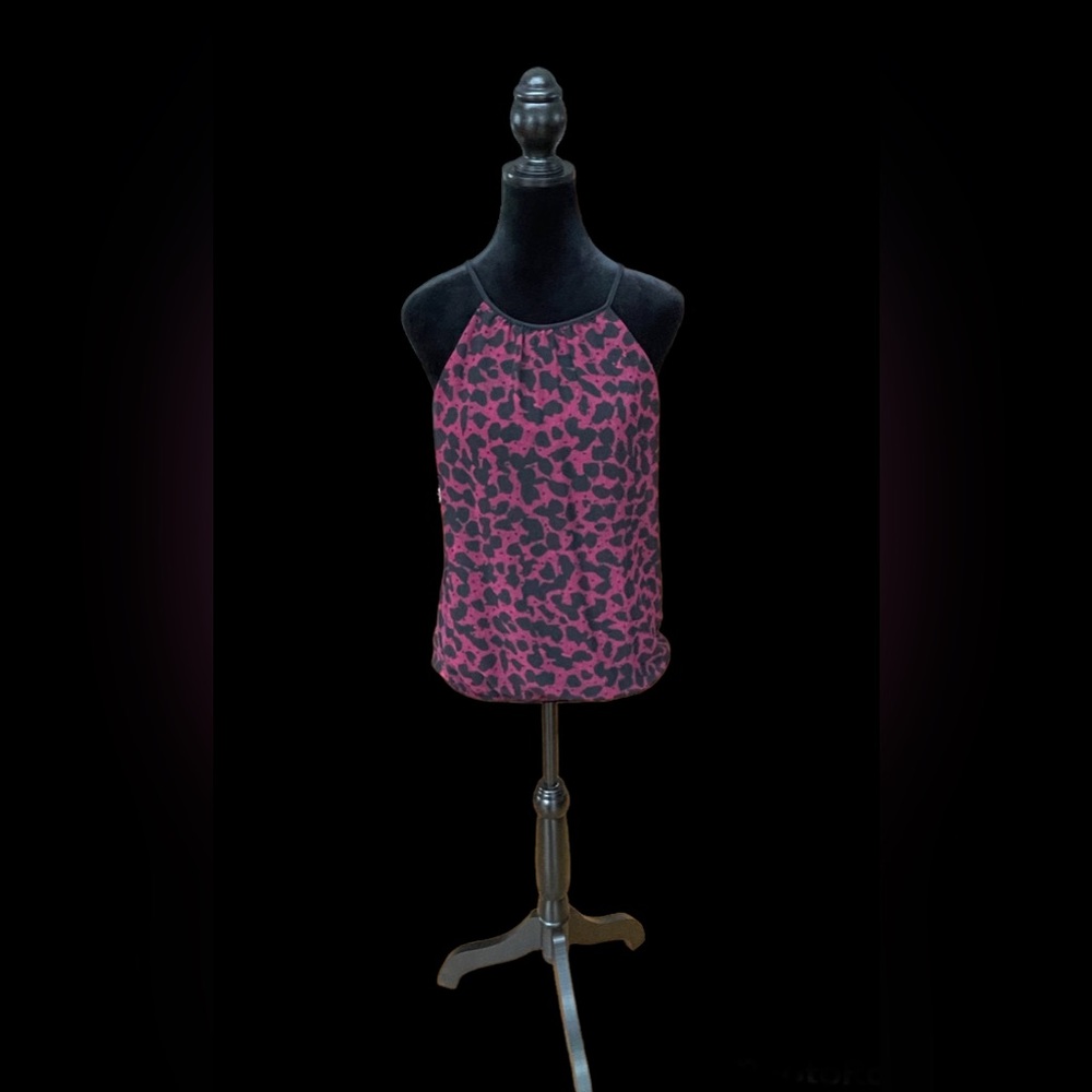 Express: Halter Top - Picture 14 of 16